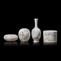 A Group of Four Chinese Enameled Porcelain Items, 20th Century — 民國 粉彩瓷一組四件