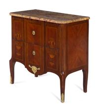 A Louis XV/XVI Transitional Style Sans Traverse Marquetry Brèche d'Alep Marble-Top Commode
