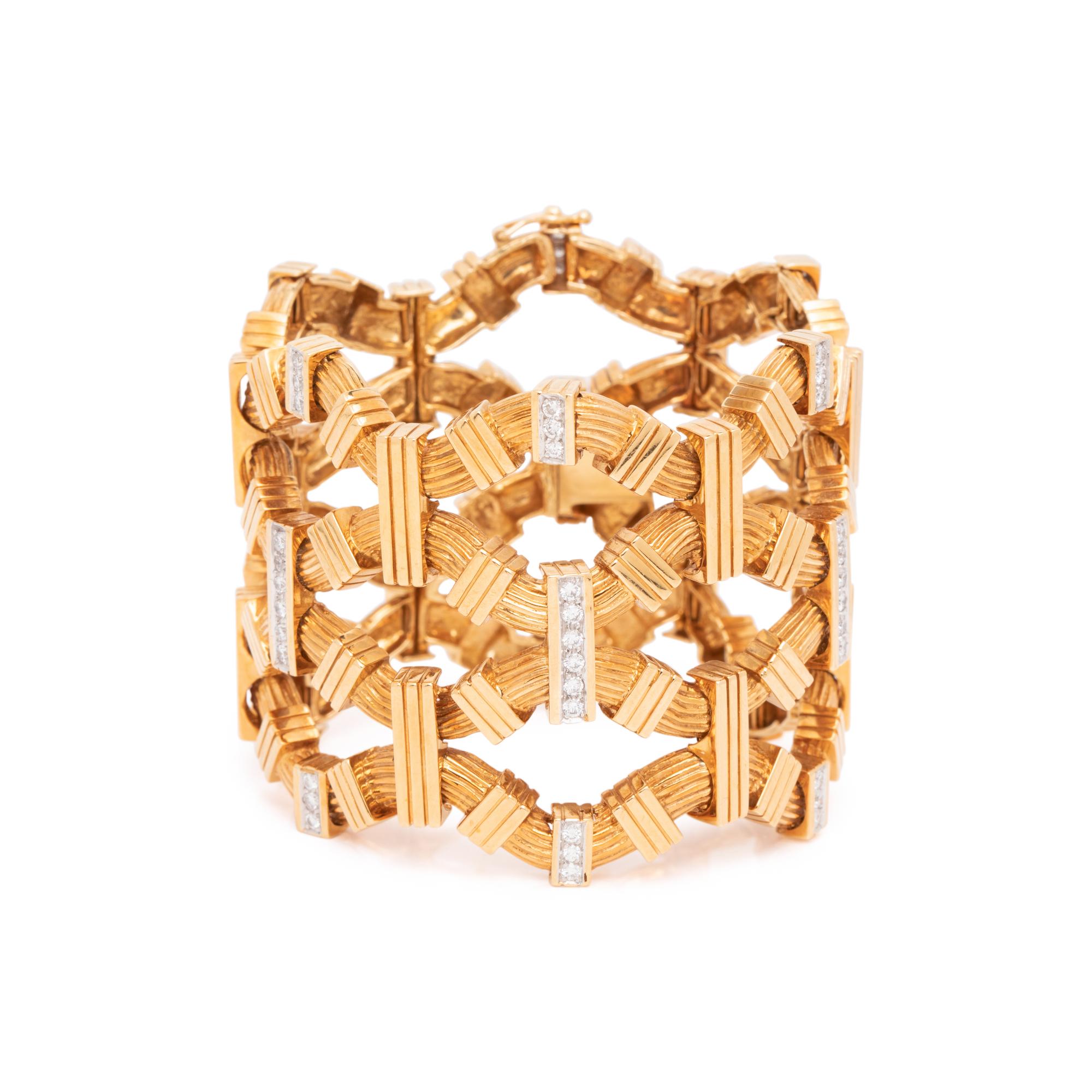 YELLOW GOLD AND DIAMOND BRACELET
