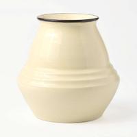 A Wedgwood Keith Murray (1892-1981) Designed Queensware Vase UK, 1930s