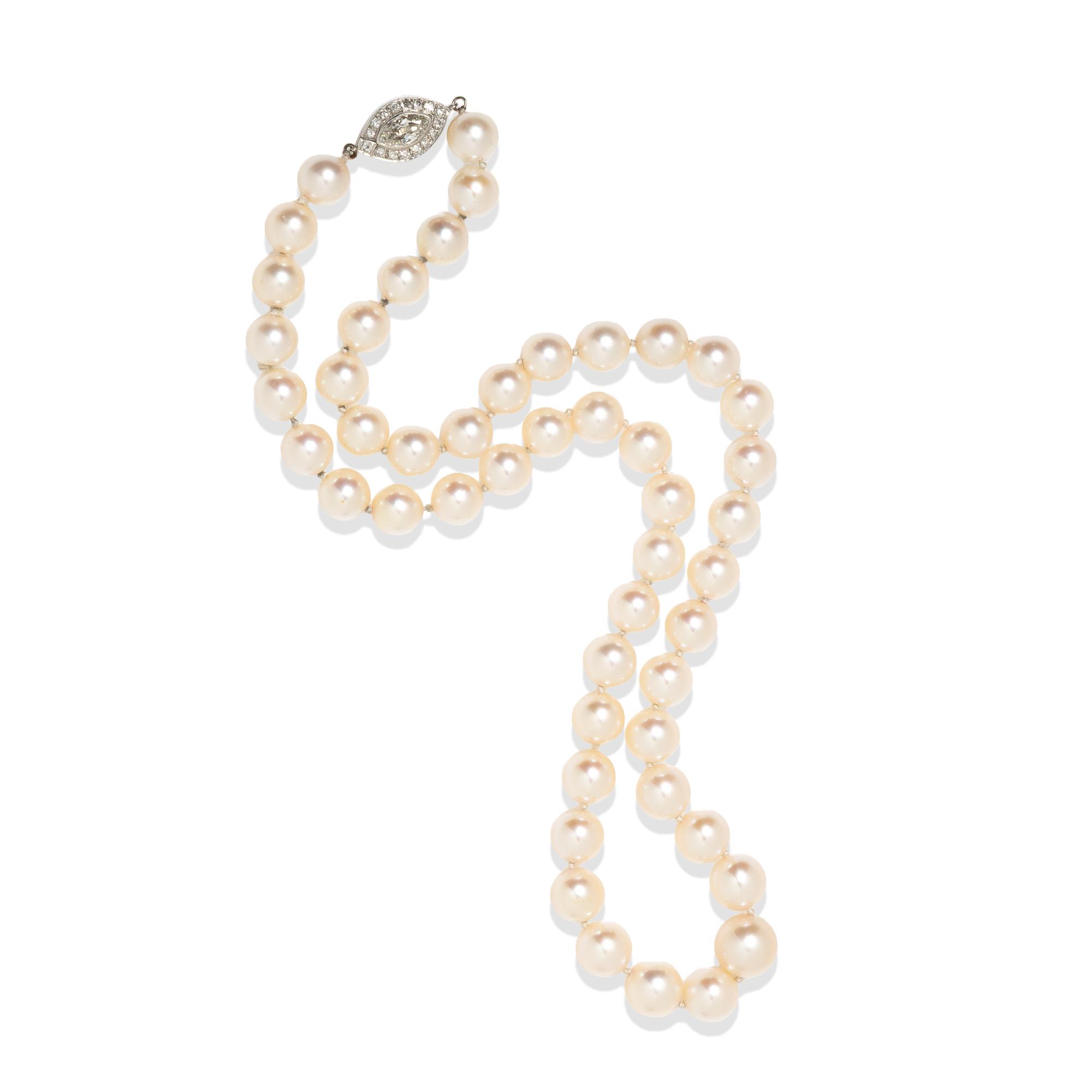 CULTURED AKOYA PEARL NECKLACE WITH DIAMOND CLASP