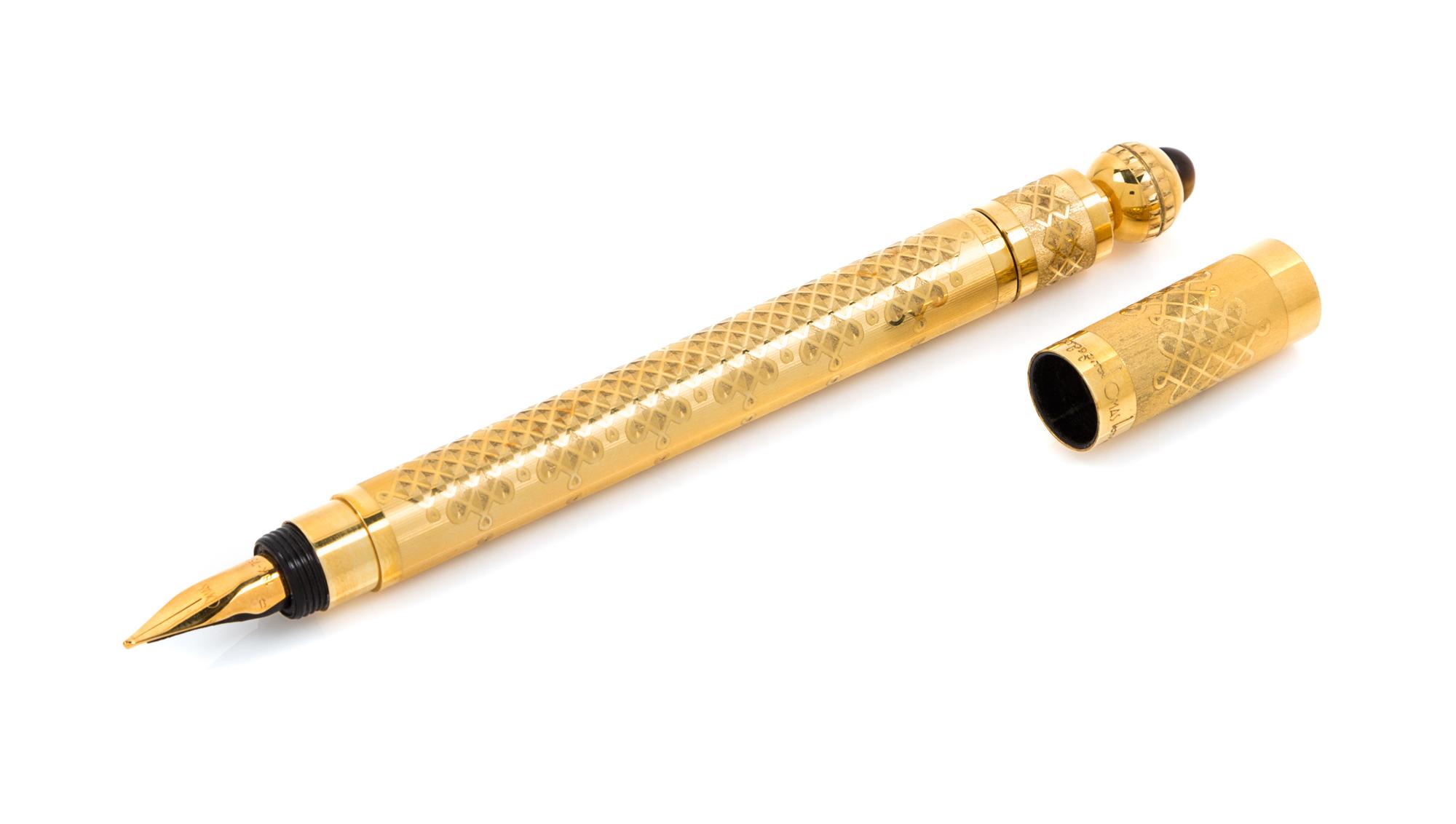 An Omas 18K Gold L'Ingegno Scrittorio di Leonardo Limited Edition fountain Pen