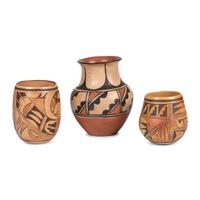 Group of Kewa and Hopi Pottery