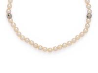 CULTURED PEARL, EMERALD AND DIAMOND NECKLACE