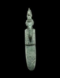 A Costa Rican Jade Avian Pendant