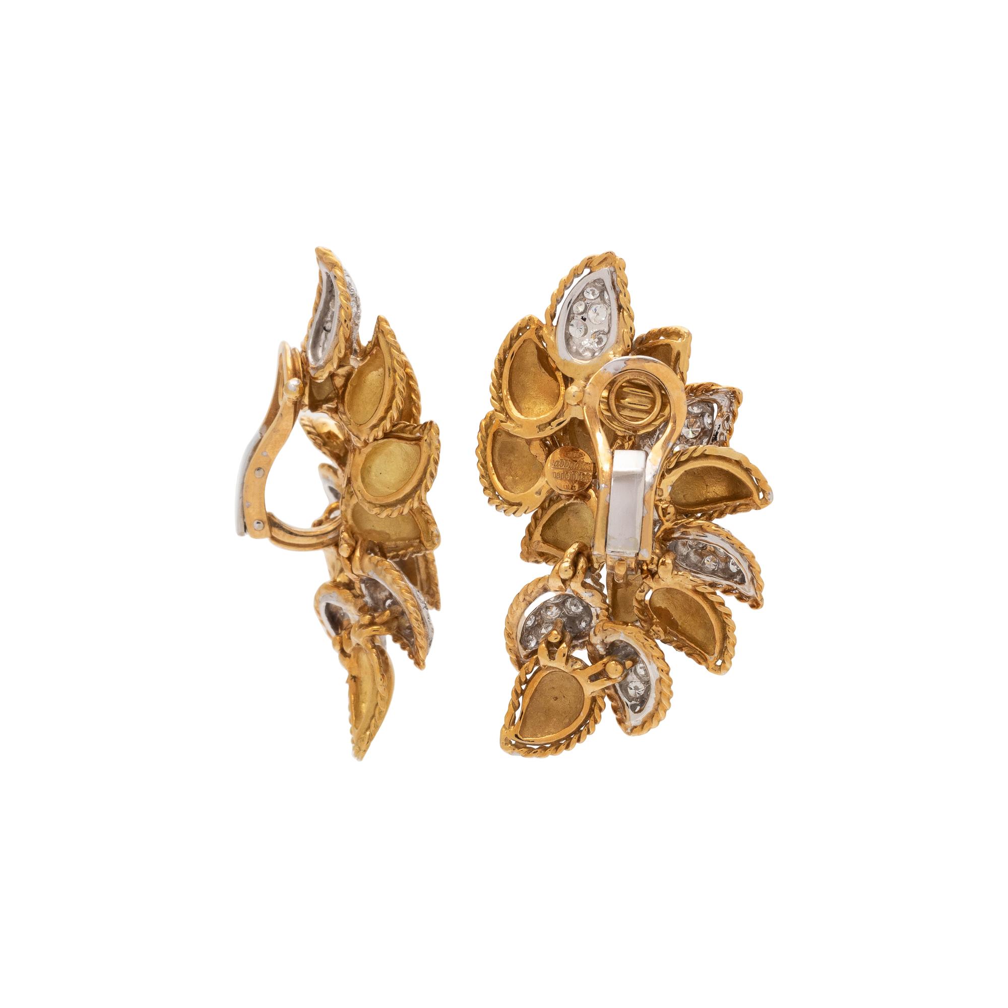 SABBADINI, YELLOW GOLD AND DIAMOND EARCLIPS