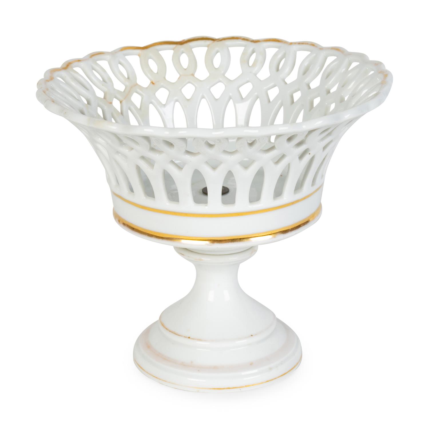 A Paris Parcel-Gilt Reticulated Porcelain Fruit Bowl — 19TH/20TH CENTURY