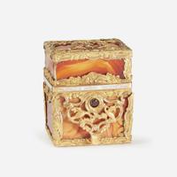 A George III gold-mounted hardstone necessaire and perfume circa 1770