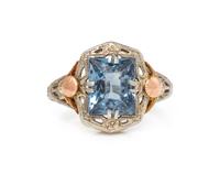 ANTIQUE, SYNTHETIC BLUE SPINEL RING
