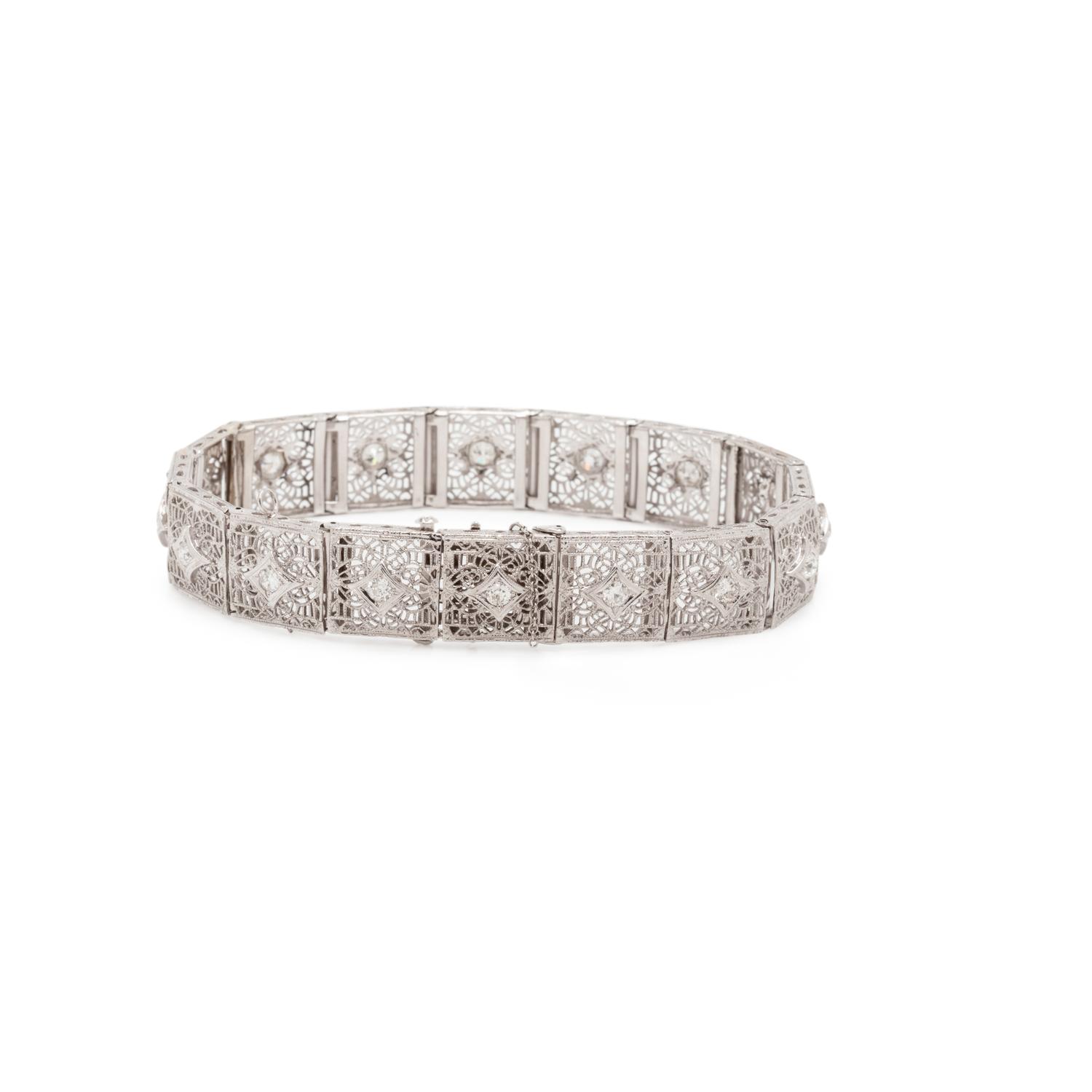 WHITE GOLD AND DIAMOND BRACELET