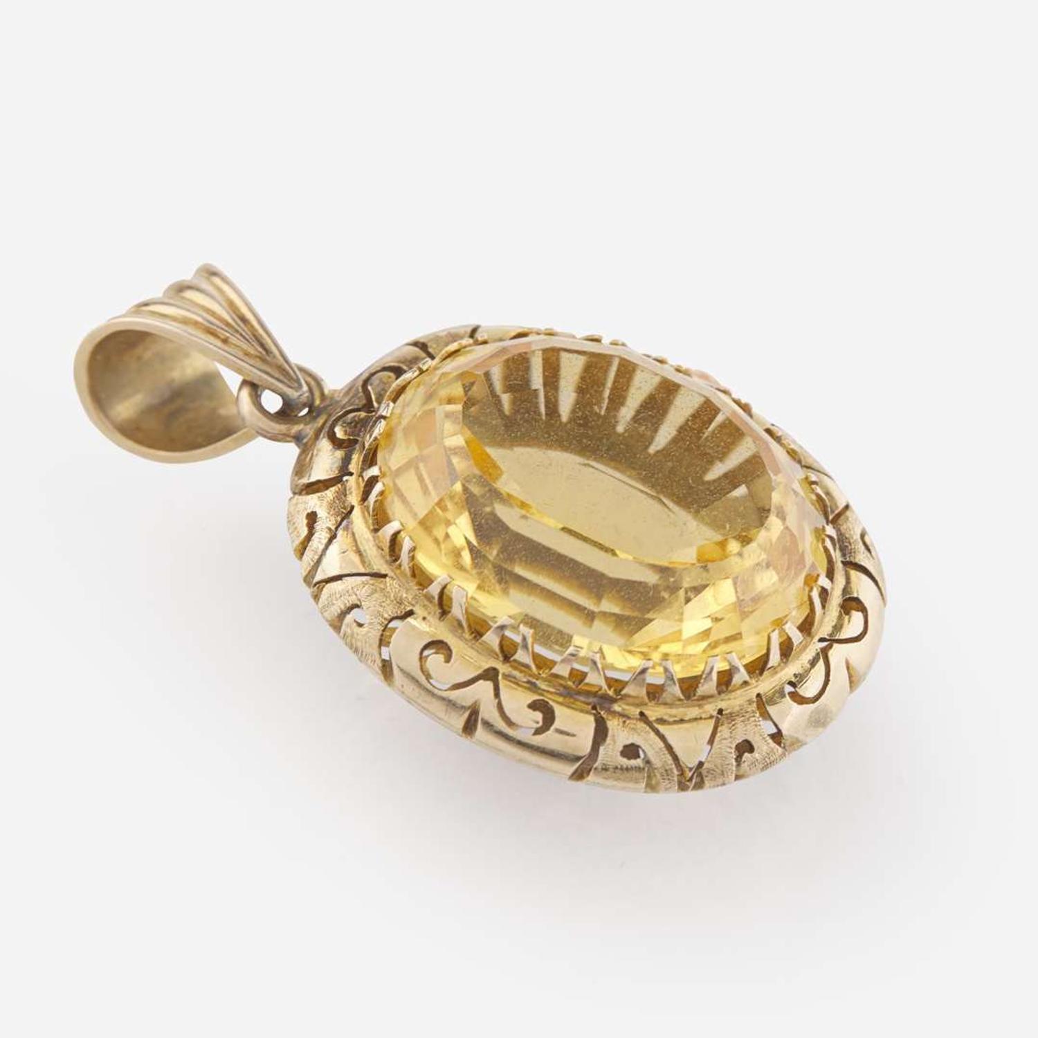 A 14K Yellow Gold and Citrine Pendant