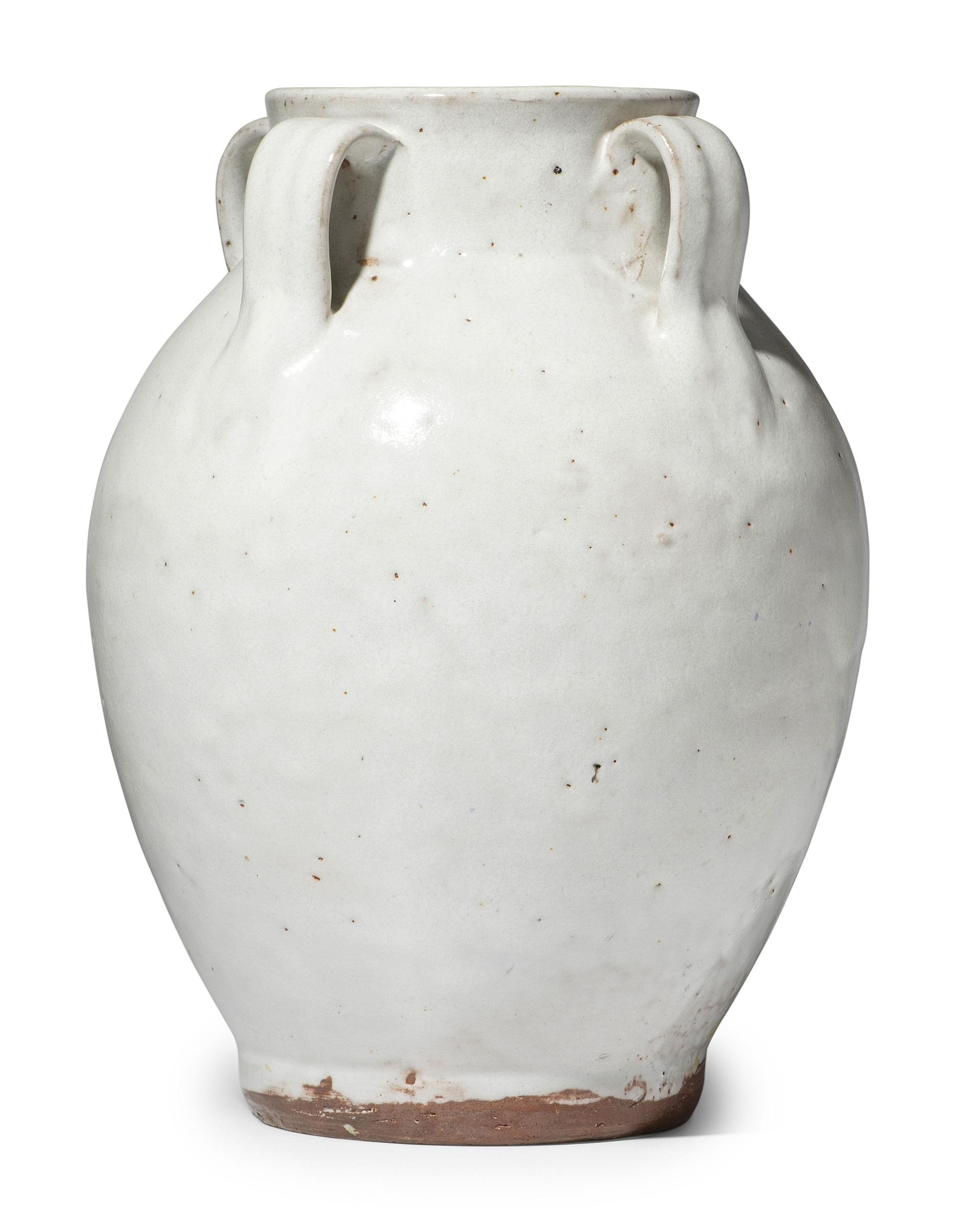 A Jugtown Pottery White Glaze Lily Vase