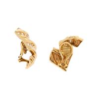YELLOW GOLD AND DIAMOND EARRINGS