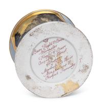 A Worcester (Barr, Flight and Barr) Porcelain Inkwell