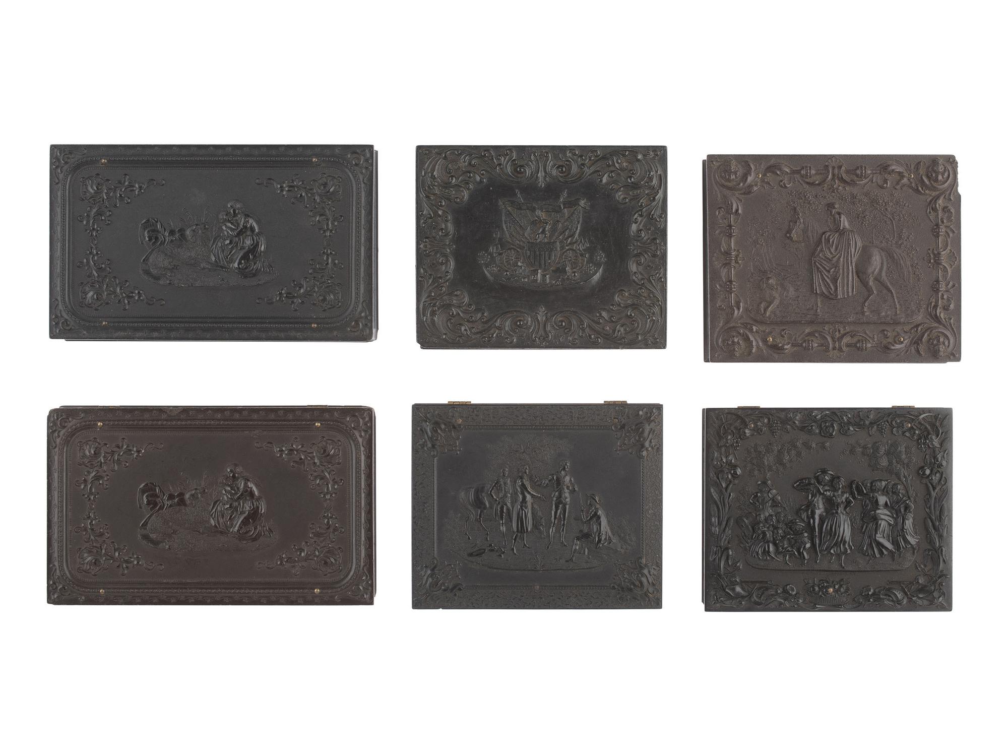 [EARLY PHOTOGRAPHY]. 23 assorted figural Union cases.