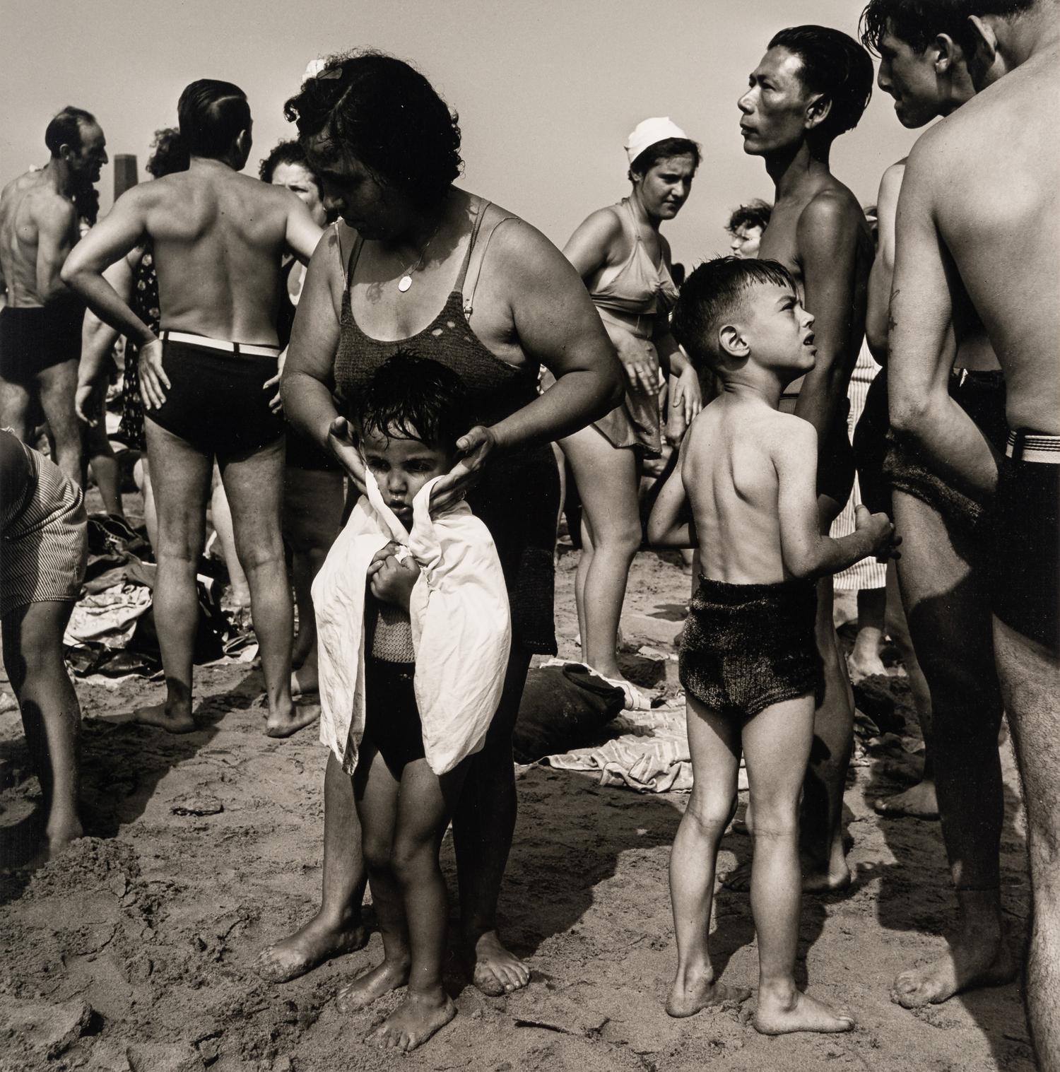 Morris Engel (1918-2005) Drying Off, Coney Island, 1938