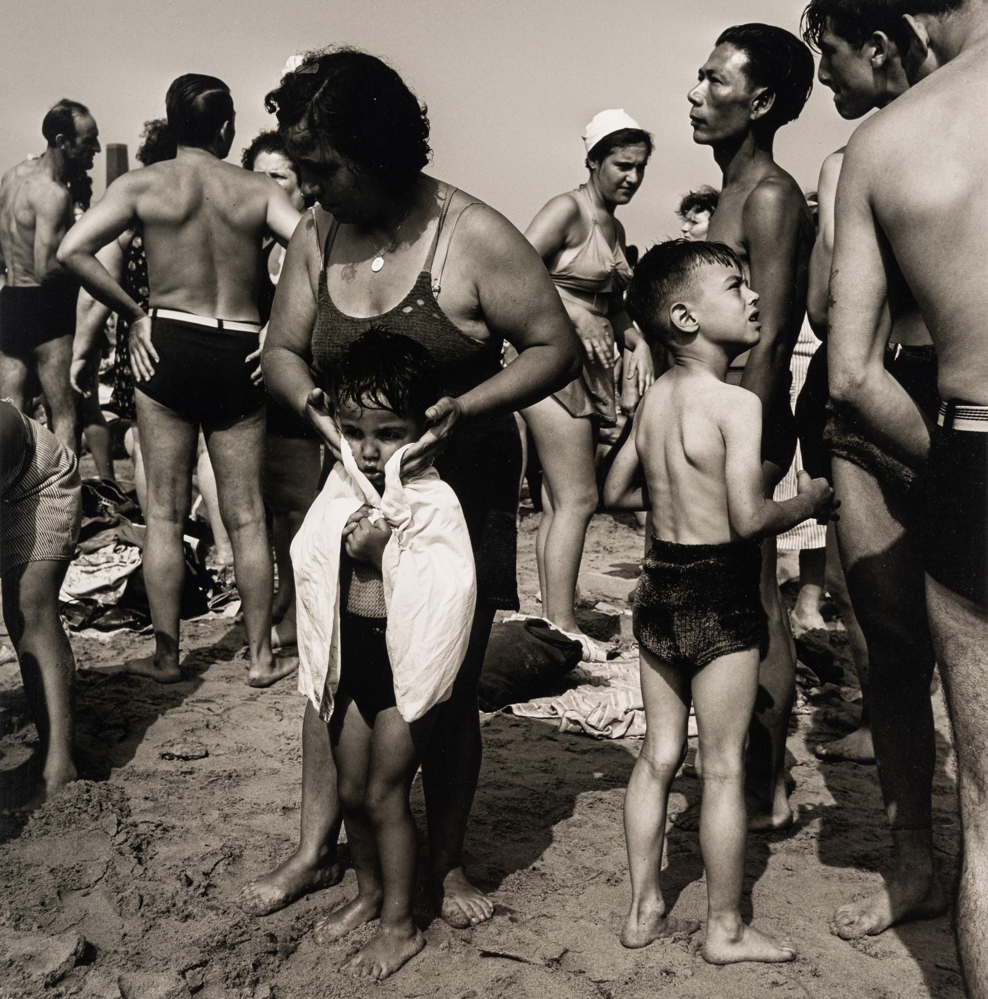 Morris Engel (1918-2005) Drying Off, Coney Island, 1938
