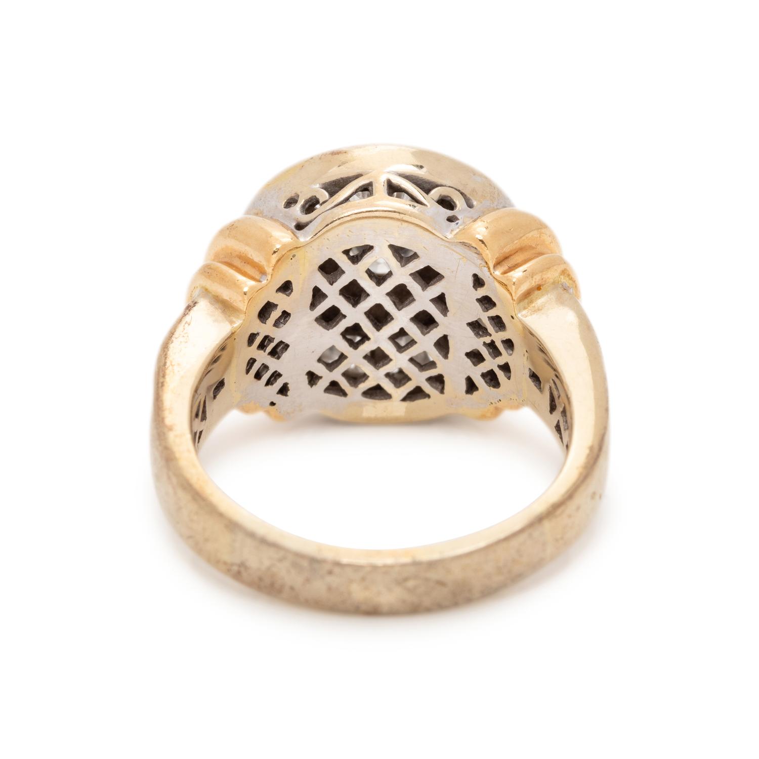 DIAMOND RING