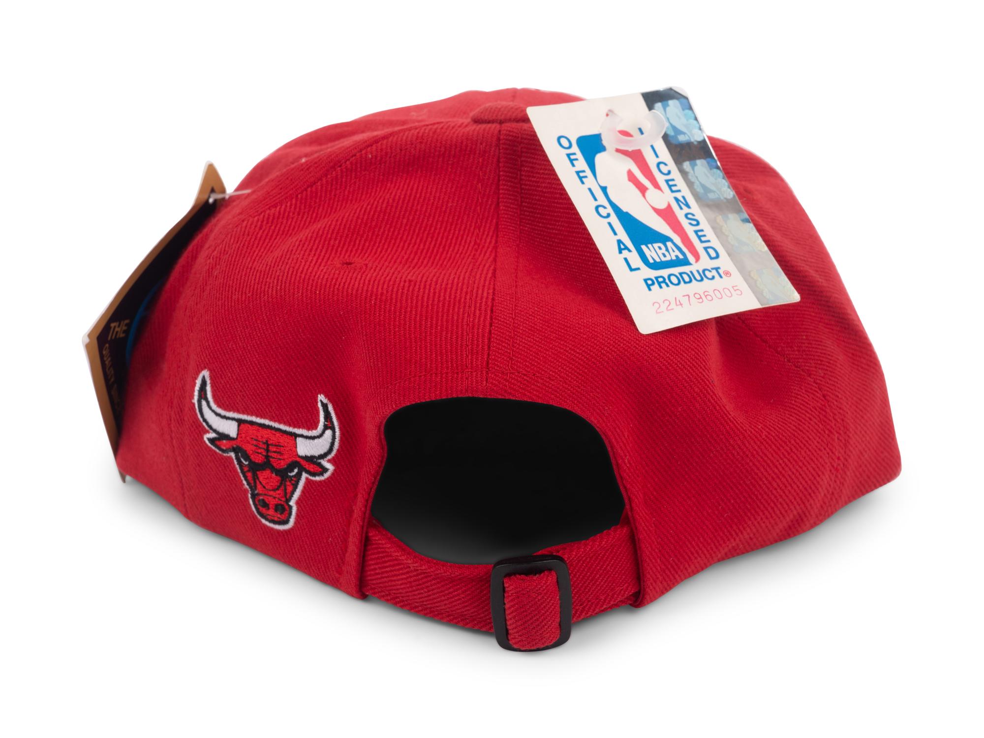 A Michael Jordan Signed Autograph Chicago Bulls Hat (Beckett Authentication Services Letter BAS Certified),