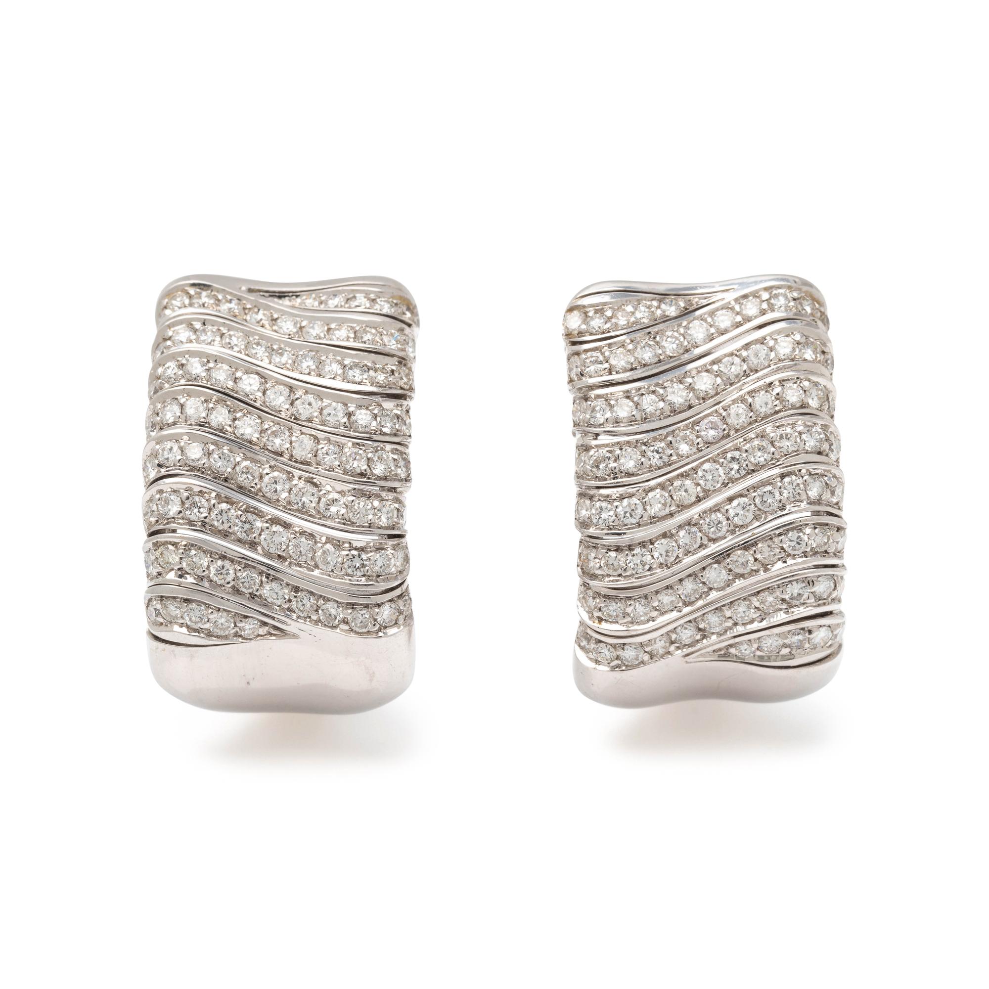 WHITE GOLD AND DIAMOND EARCLIPS