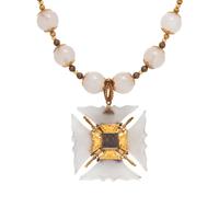GEORGIAN, YELLOW GOLD AND CHALCEDONY MALTESE CROSS NECKLACE