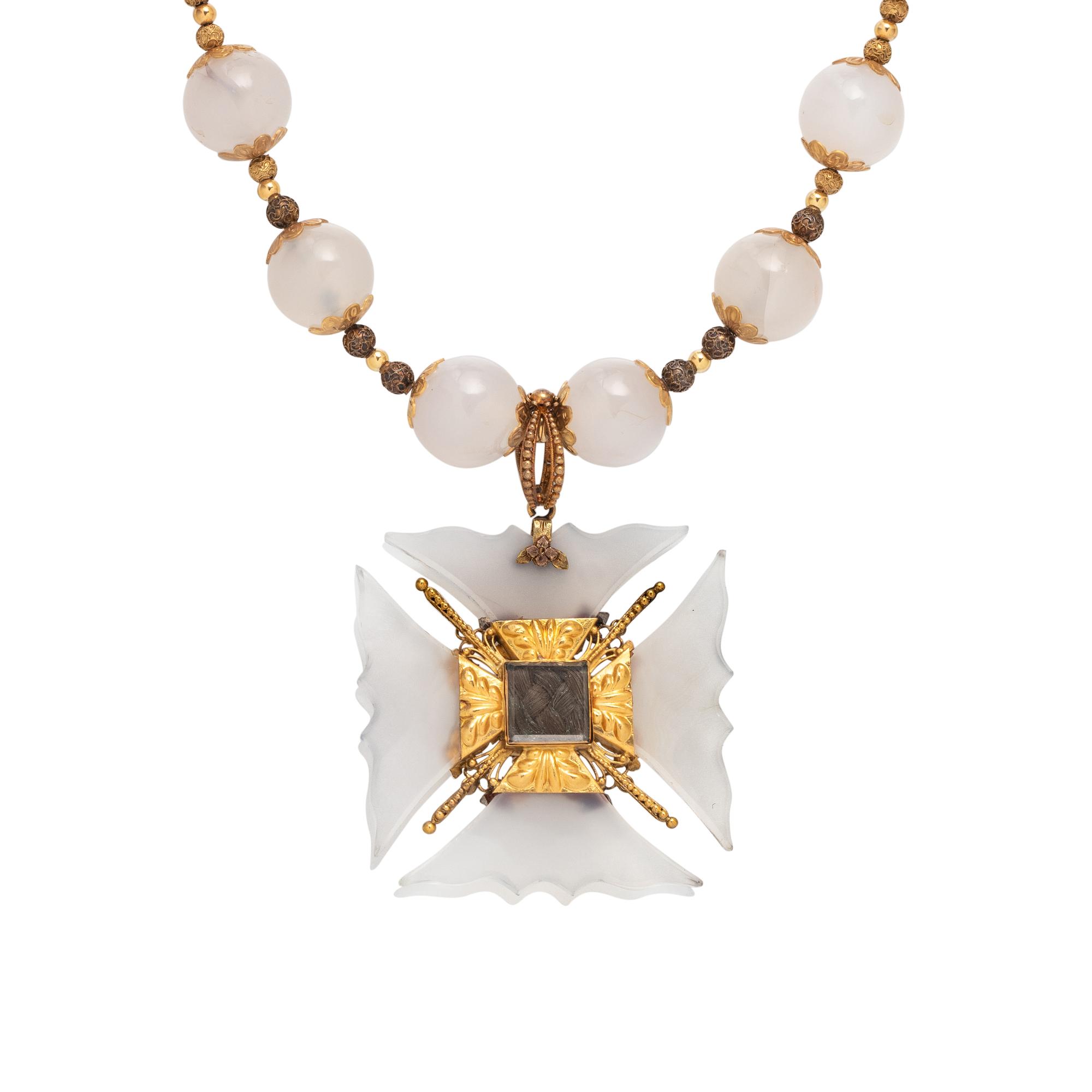 GEORGIAN, YELLOW GOLD AND CHALCEDONY MALTESE CROSS NECKLACE
