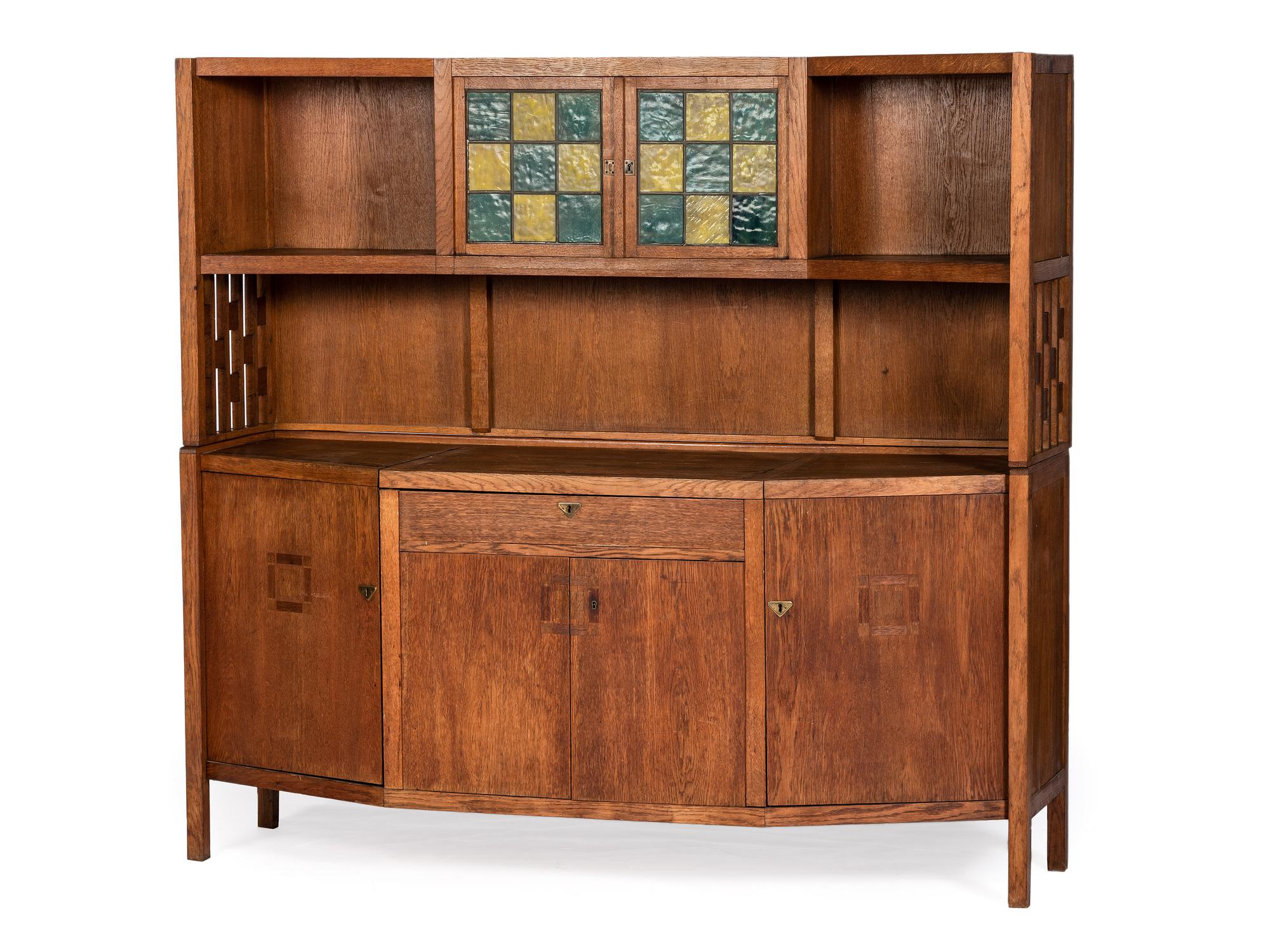 Serving Cabinet