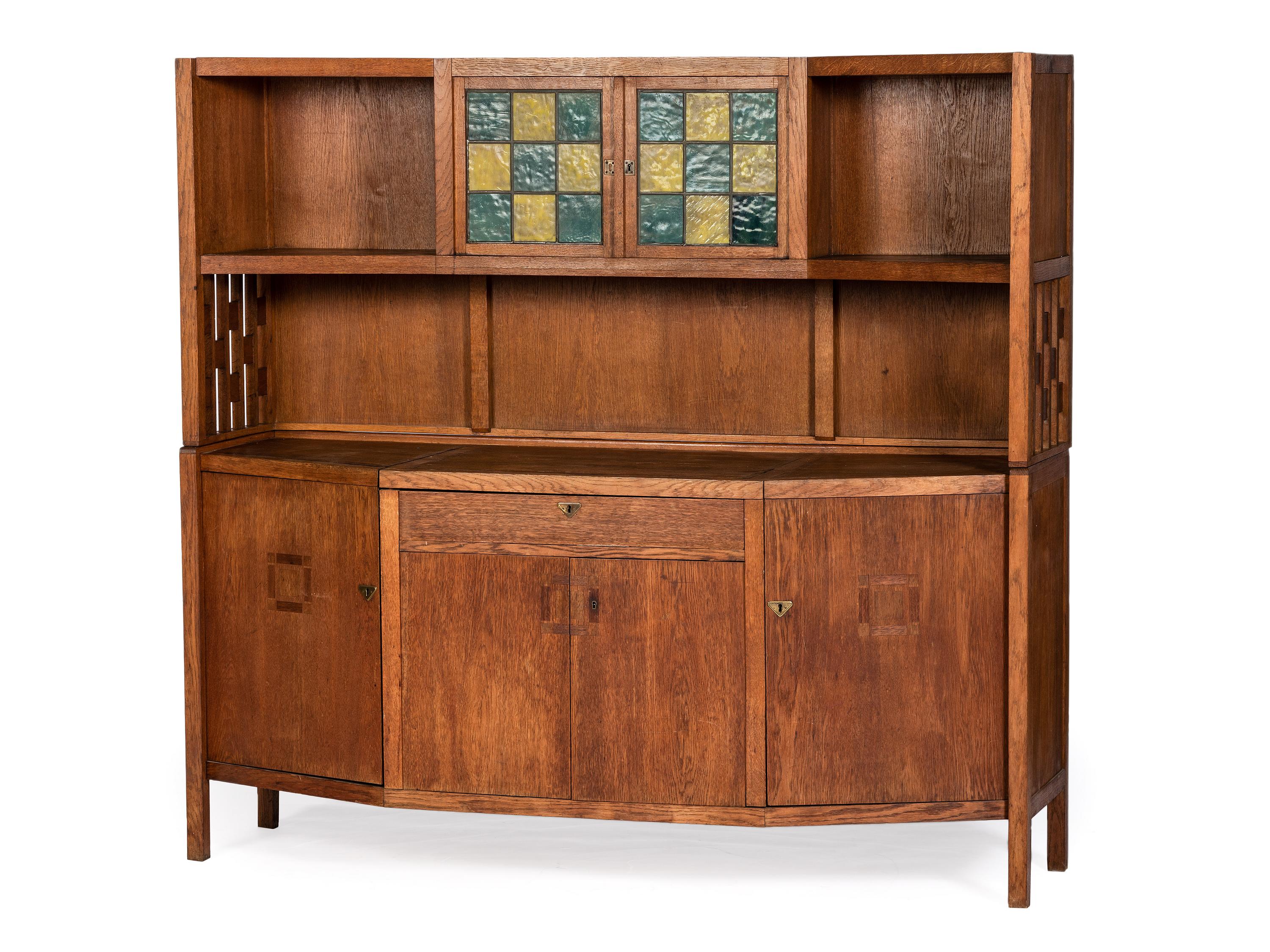 Serving Cabinet