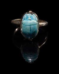 An Egyptian Faience Scarab Ring