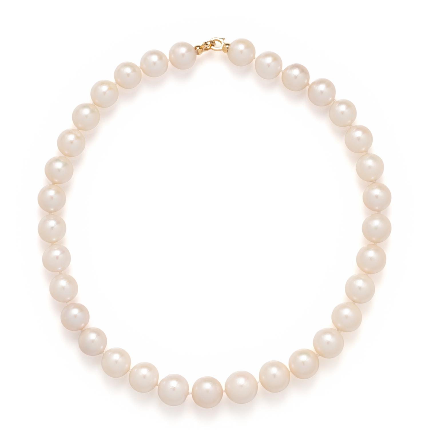 CULTURED SOUTH SEA PEARL NECKLACE