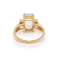 AQUAMARINE, DIAMOND, AND YELLOW GOLD RING