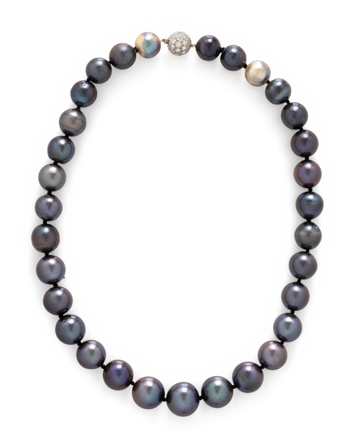 TAHITIAN CULTURED PEARL AND DIAMOND NECKLACE