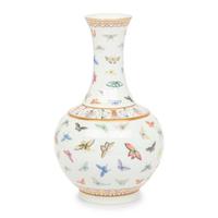 A Chinese Famille Rose 'Butterflies' Bottle Vase, Guangxu Six-Character Mark 光緒款 粉彩百蝶圖賞瓶