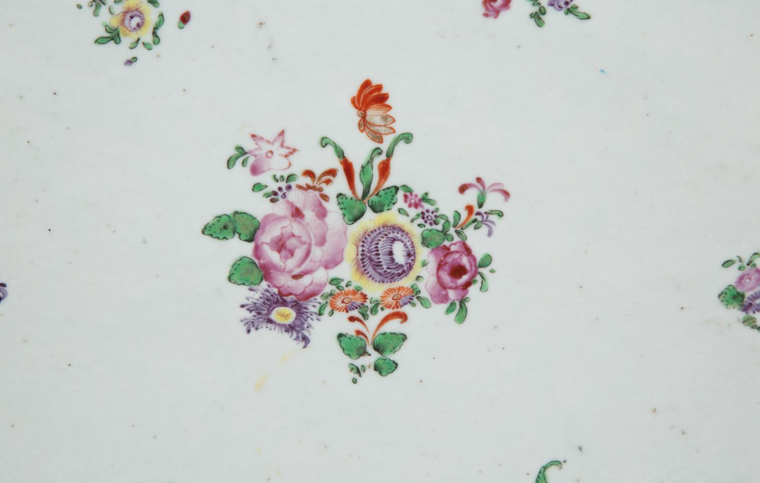 A Chinese Export Porcelain Platter and Oval Serving Bowl