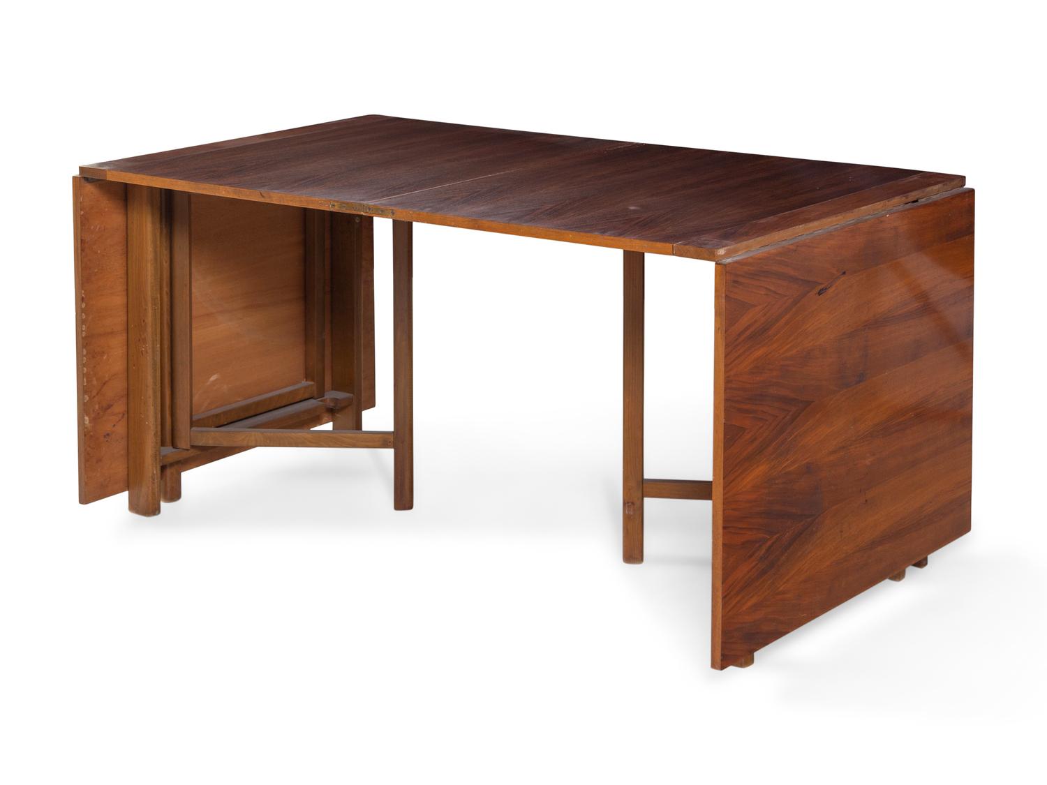 Expandable Dining Table