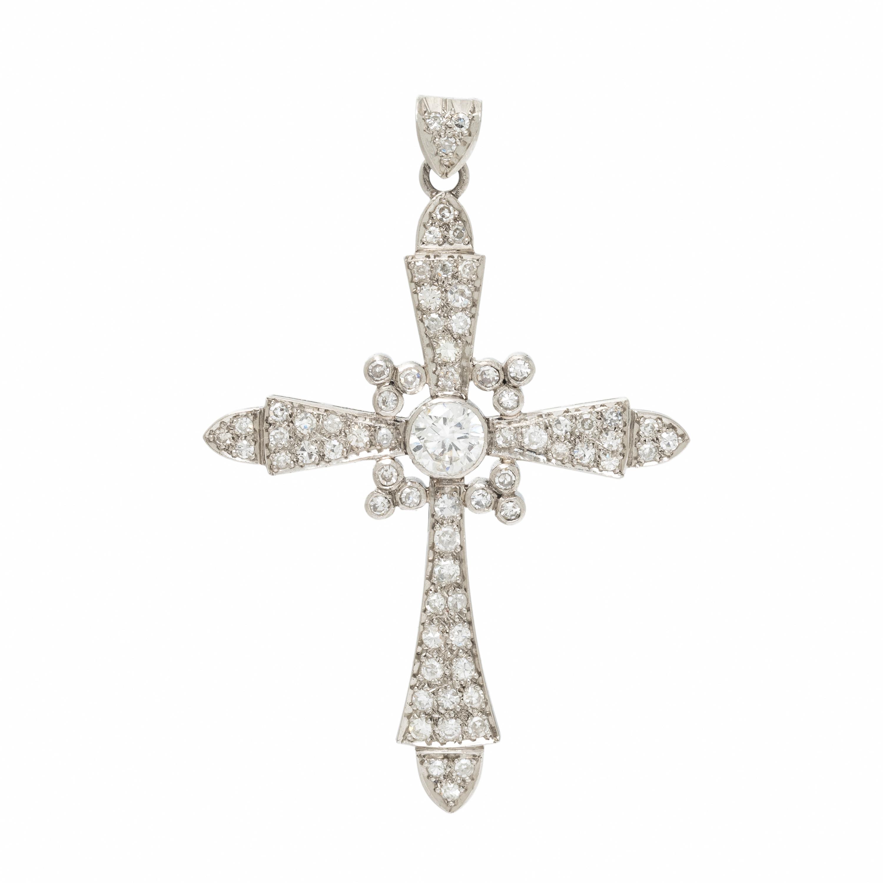 DIAMOND CROSS PENDANT