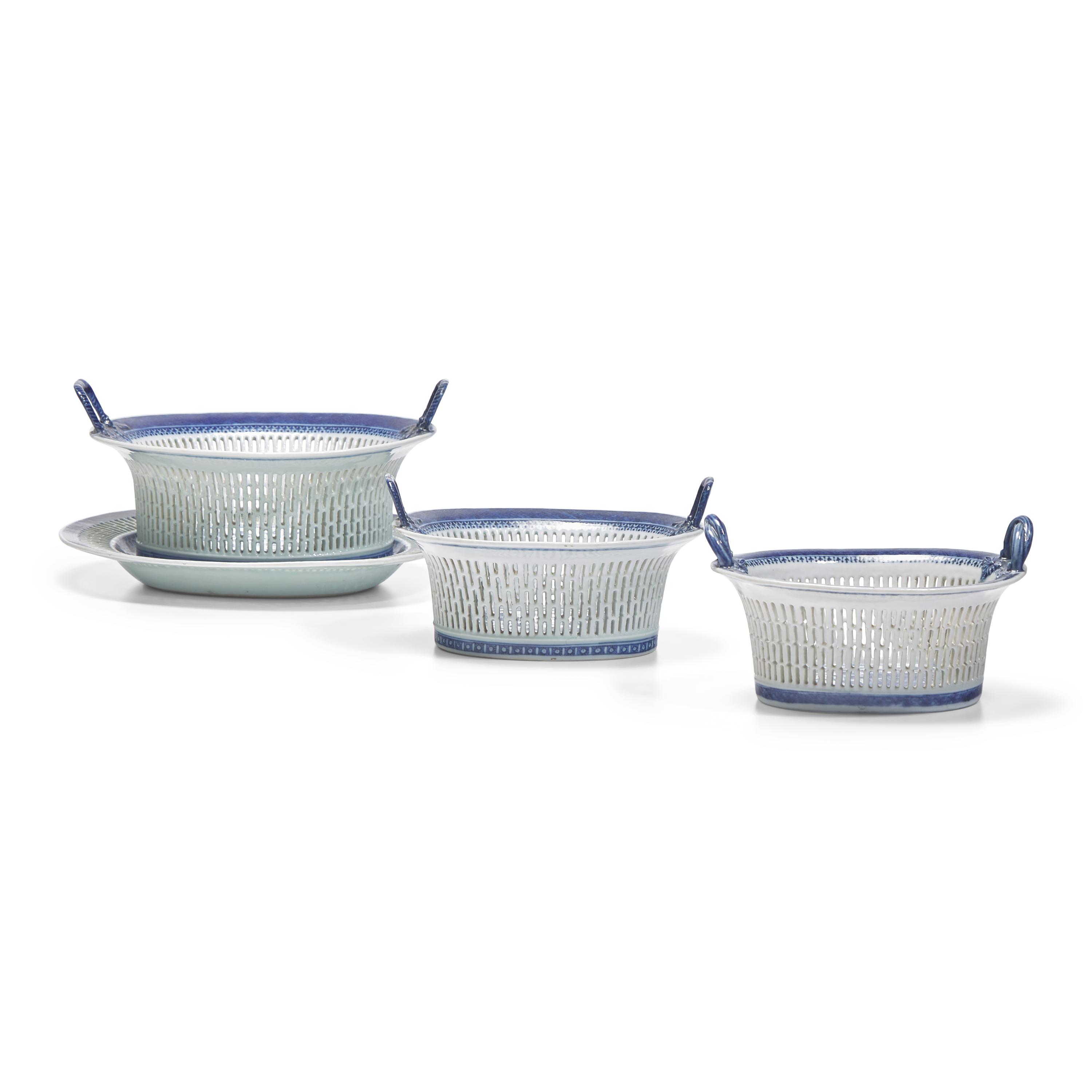 Three Chinese Export Porcelain Blue Fitzhugh Reticulated Chestnut Baskets and an Undertray