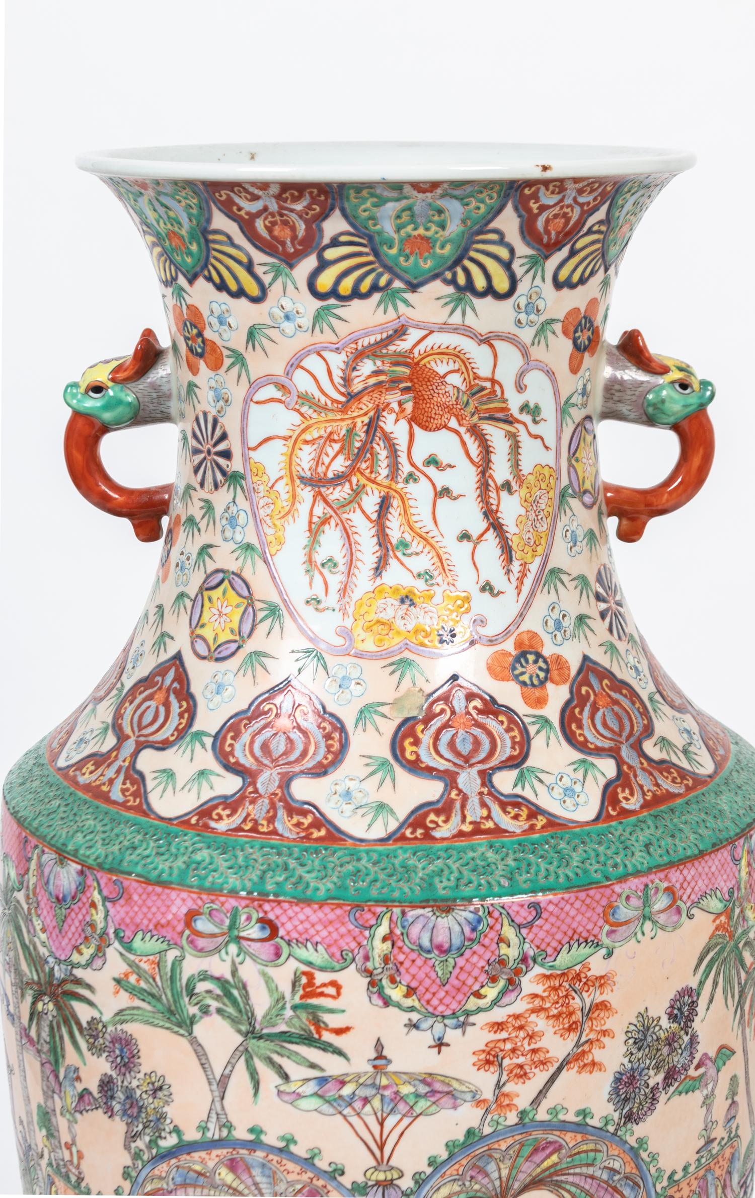 A Chinese Famille Rose Porcelain Large Vase