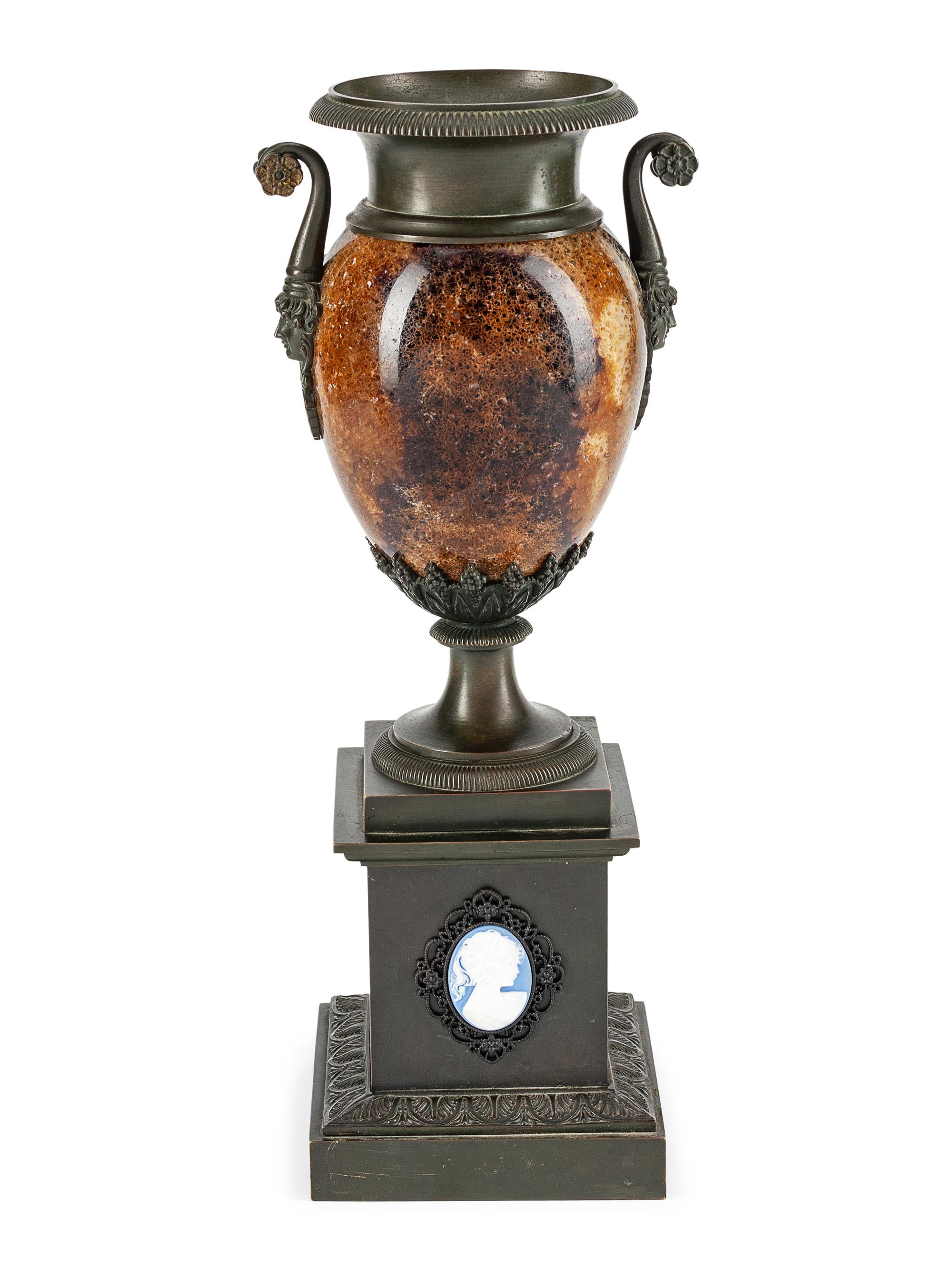An English Bluejohn Urn