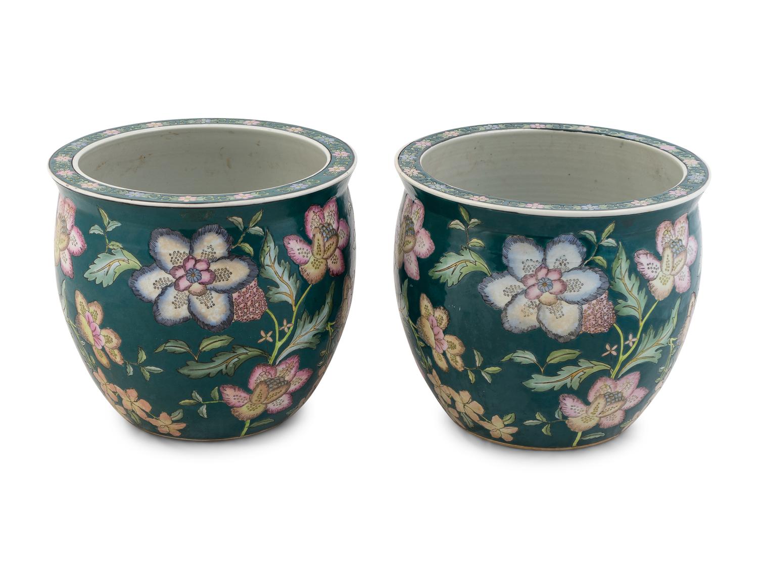 A Pair of Chinese Famille Rose Porcelain Fish Bowls