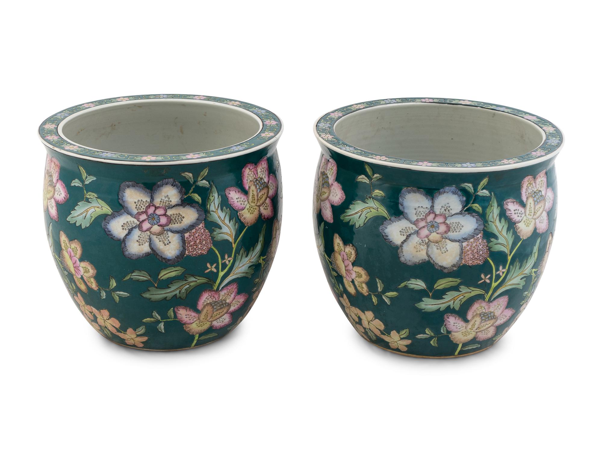 A Pair of Chinese Famille Rose Porcelain Fish Bowls