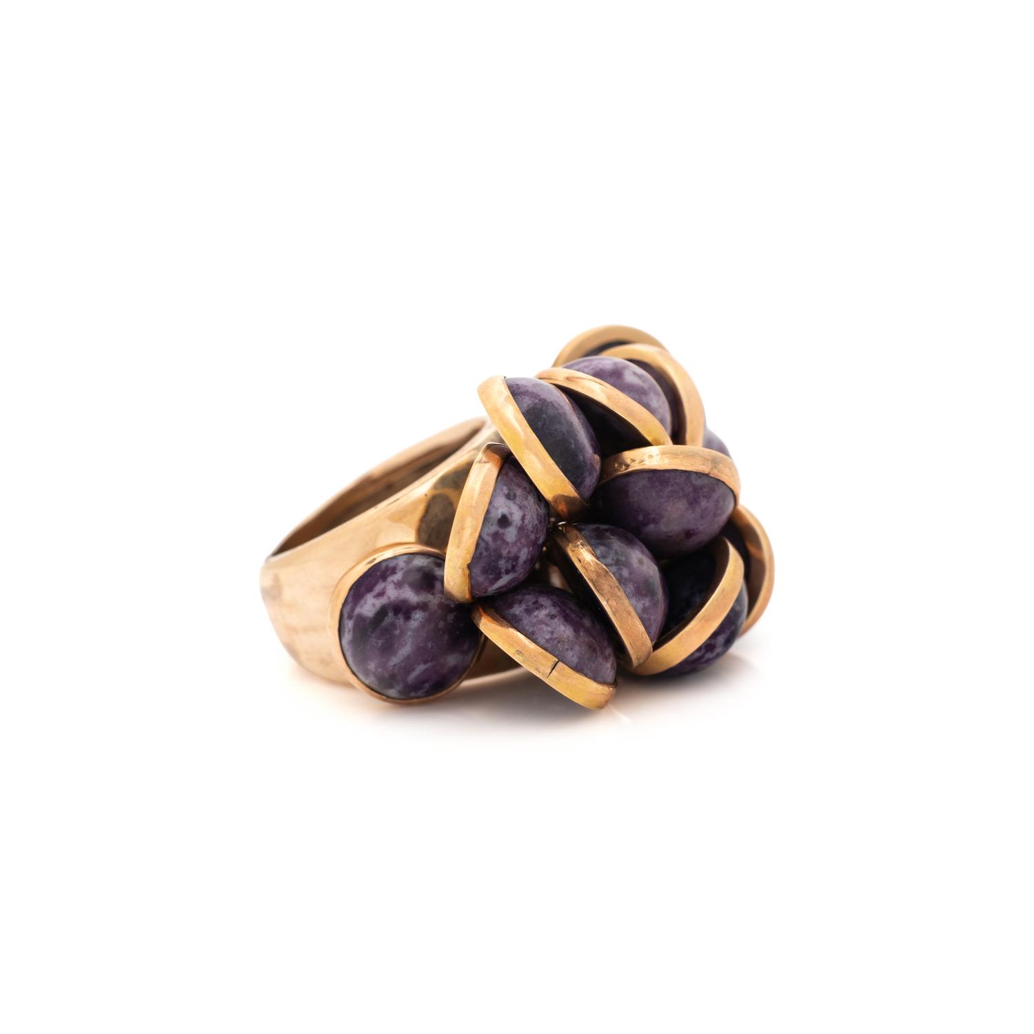 PURPLE HARDSTONE AND YELLOW GOLD RING