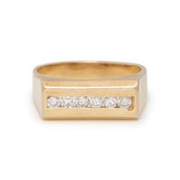 YELLOW GOLD AND DIAMOND RING
