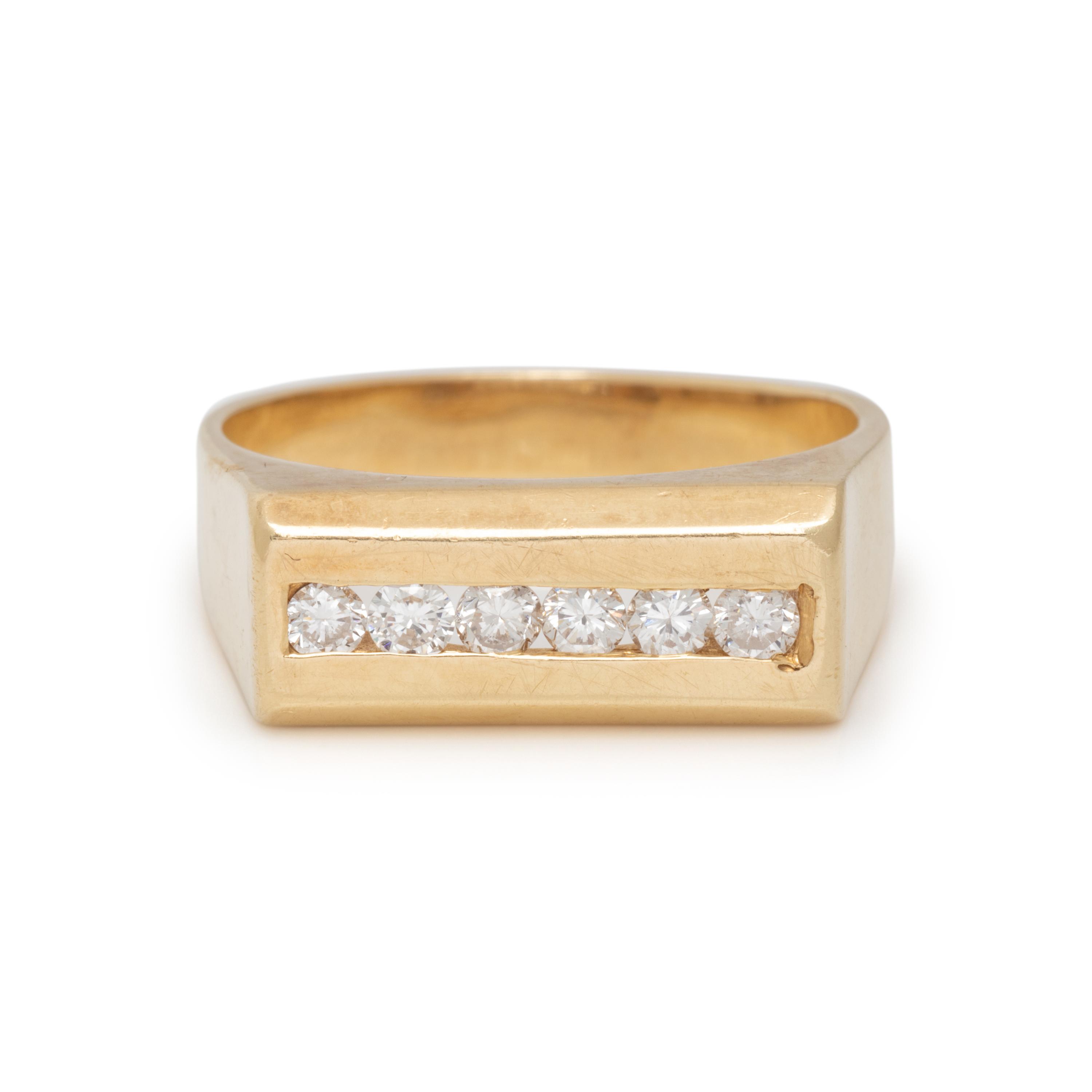 YELLOW GOLD AND DIAMOND RING