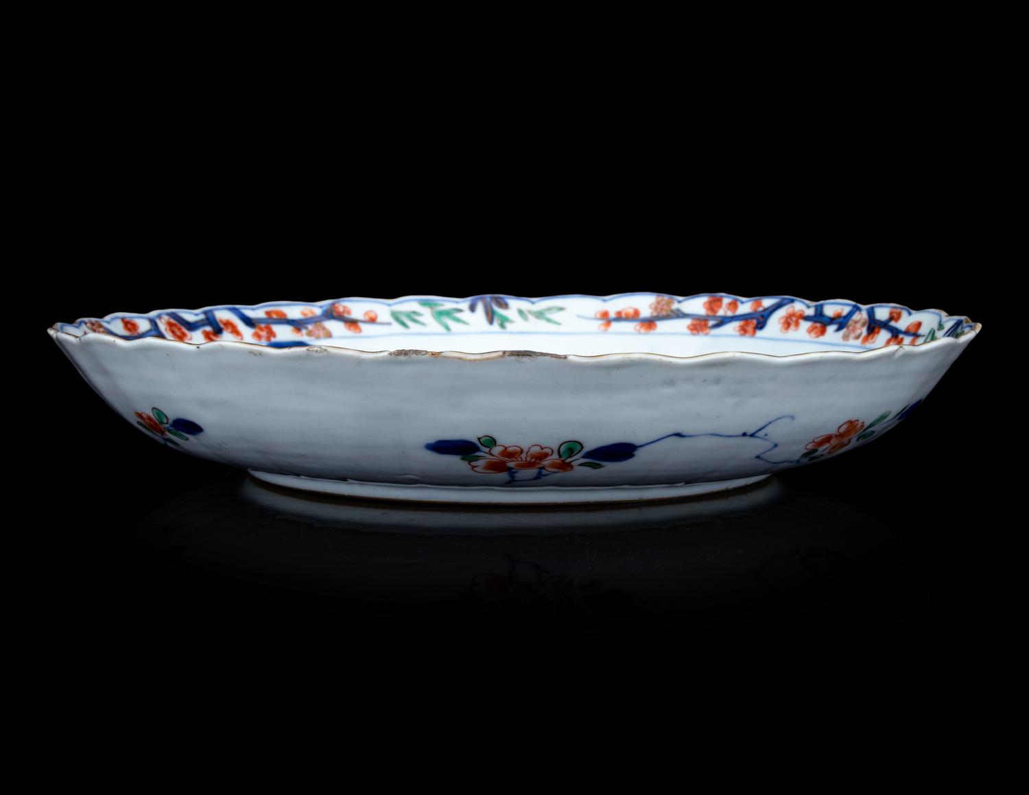 A Pair of Chinese Export Imari and Famille Rose Porcelain Covered Jars and a Flori-Form Plate
