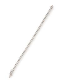 WHITE GOLD AND DIAMOND LINE BRACELET