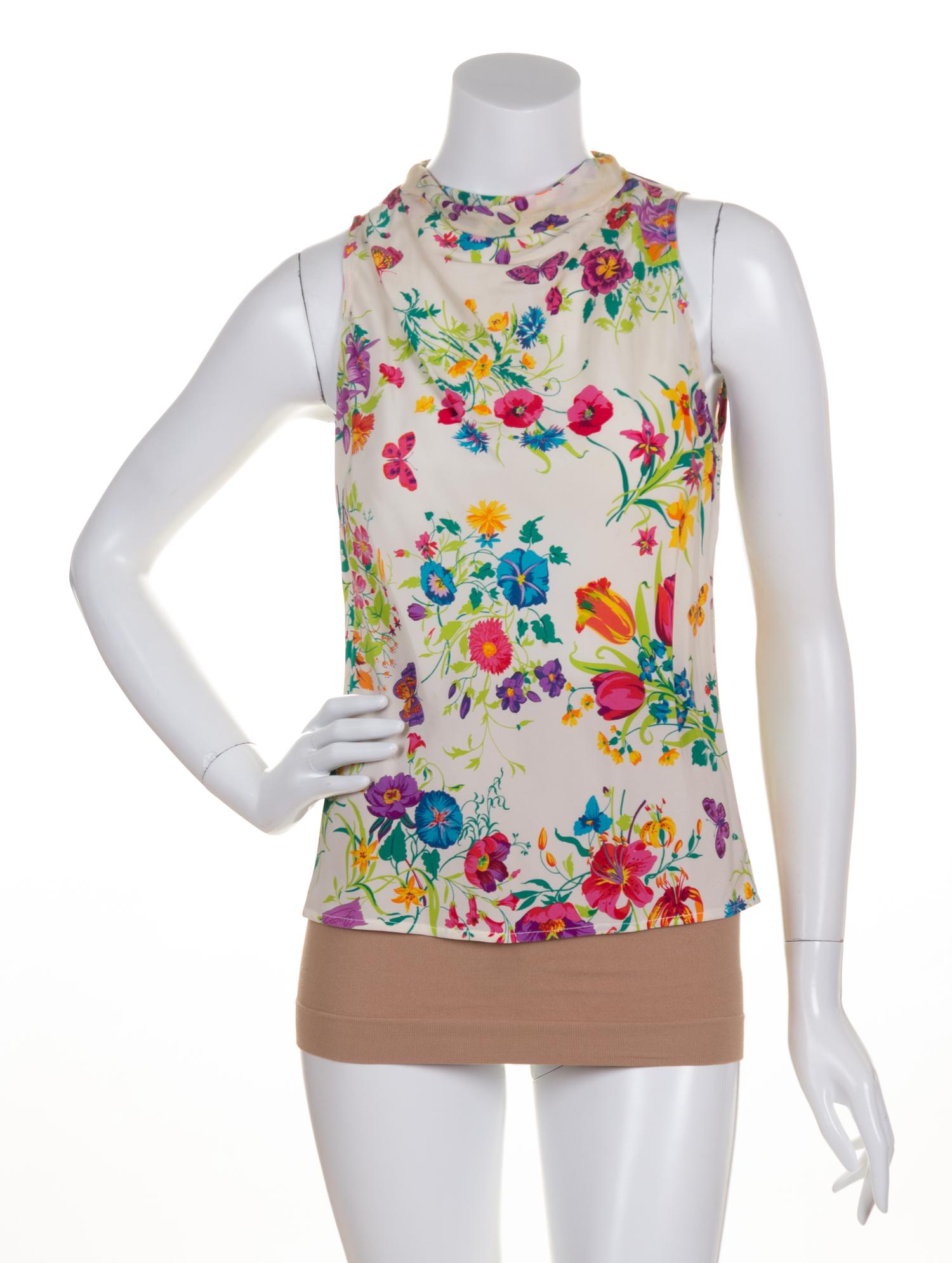 A Gucci Floral Silk Twin Set, Size 38.