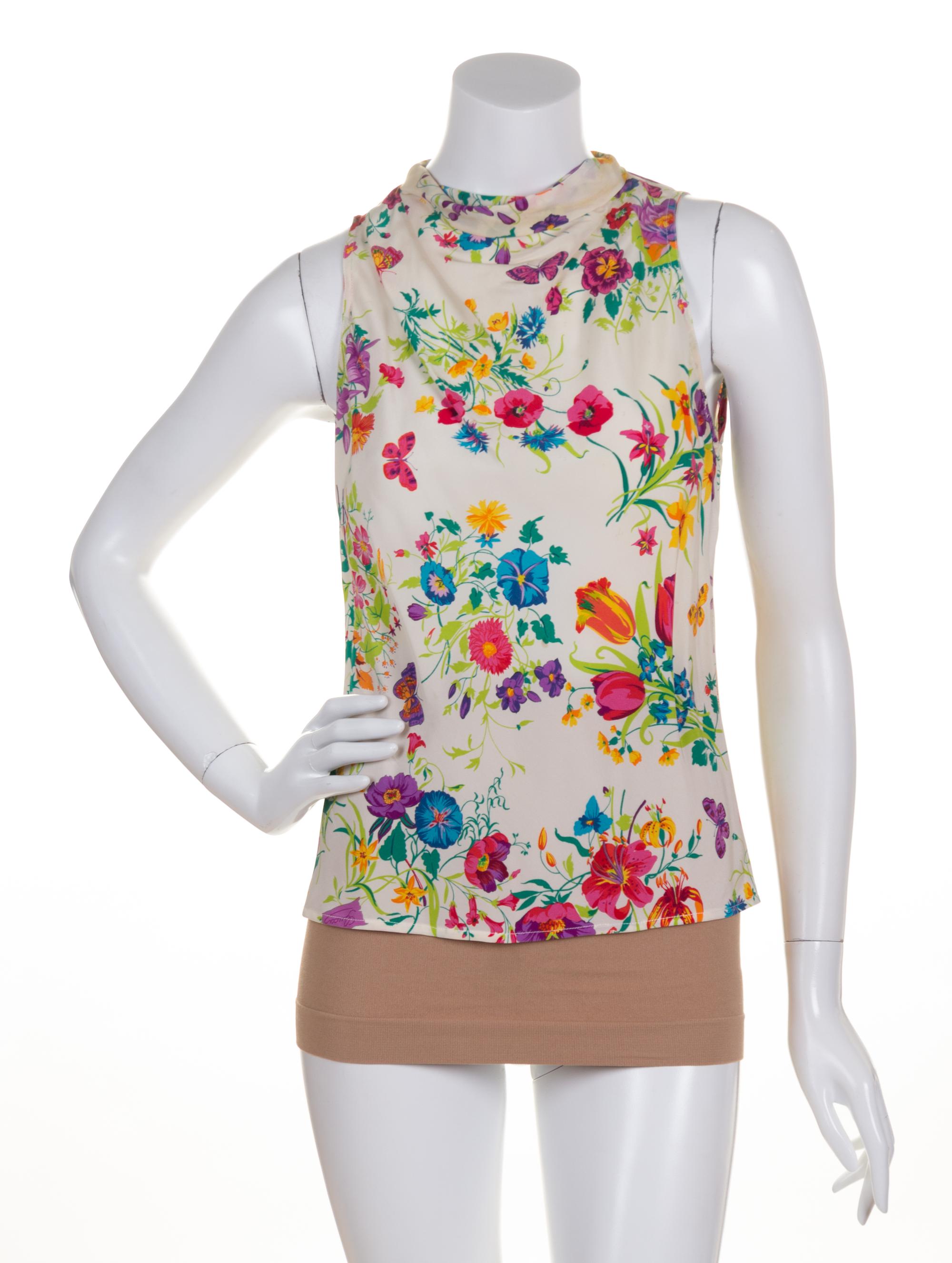 A Gucci Floral Silk Twin Set, Size 38.