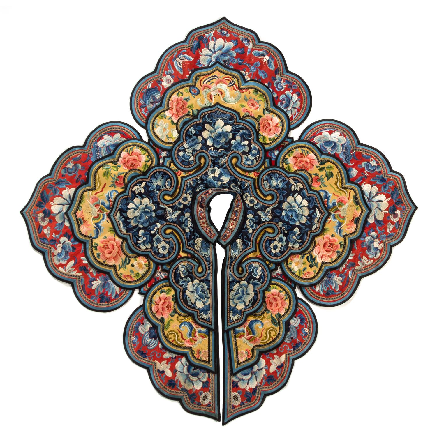An Embroidered Silk Cloud Collar 19TH CENTURY Width overall 45 inches. — 19TH CENTURY