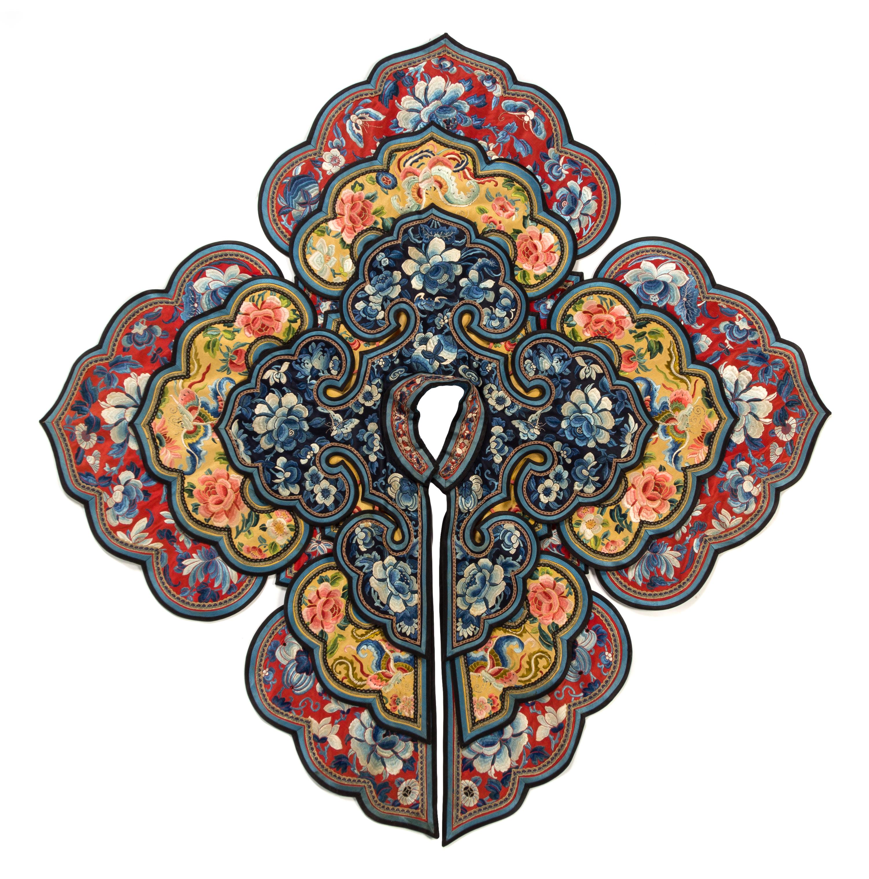An Embroidered Silk Cloud Collar 19TH CENTURY Width overall 45 inches. — 19TH CENTURY